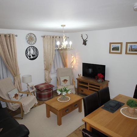 Historic Old Town 2 Bed Ground Floor Apartment Стерлинг Экстерьер фото