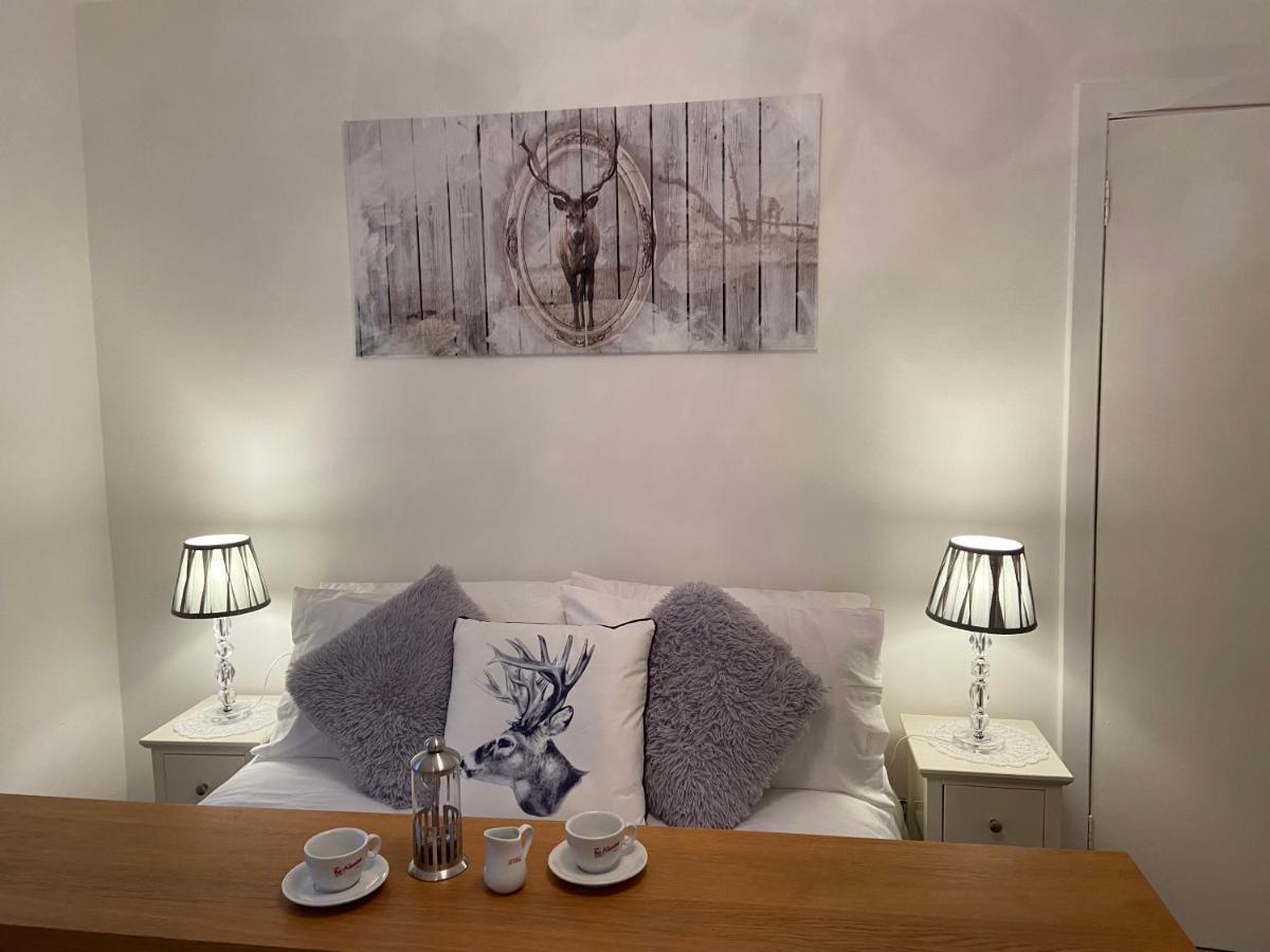 Historic Old Town 2 Bed Ground Floor Apartment Стерлинг Экстерьер фото