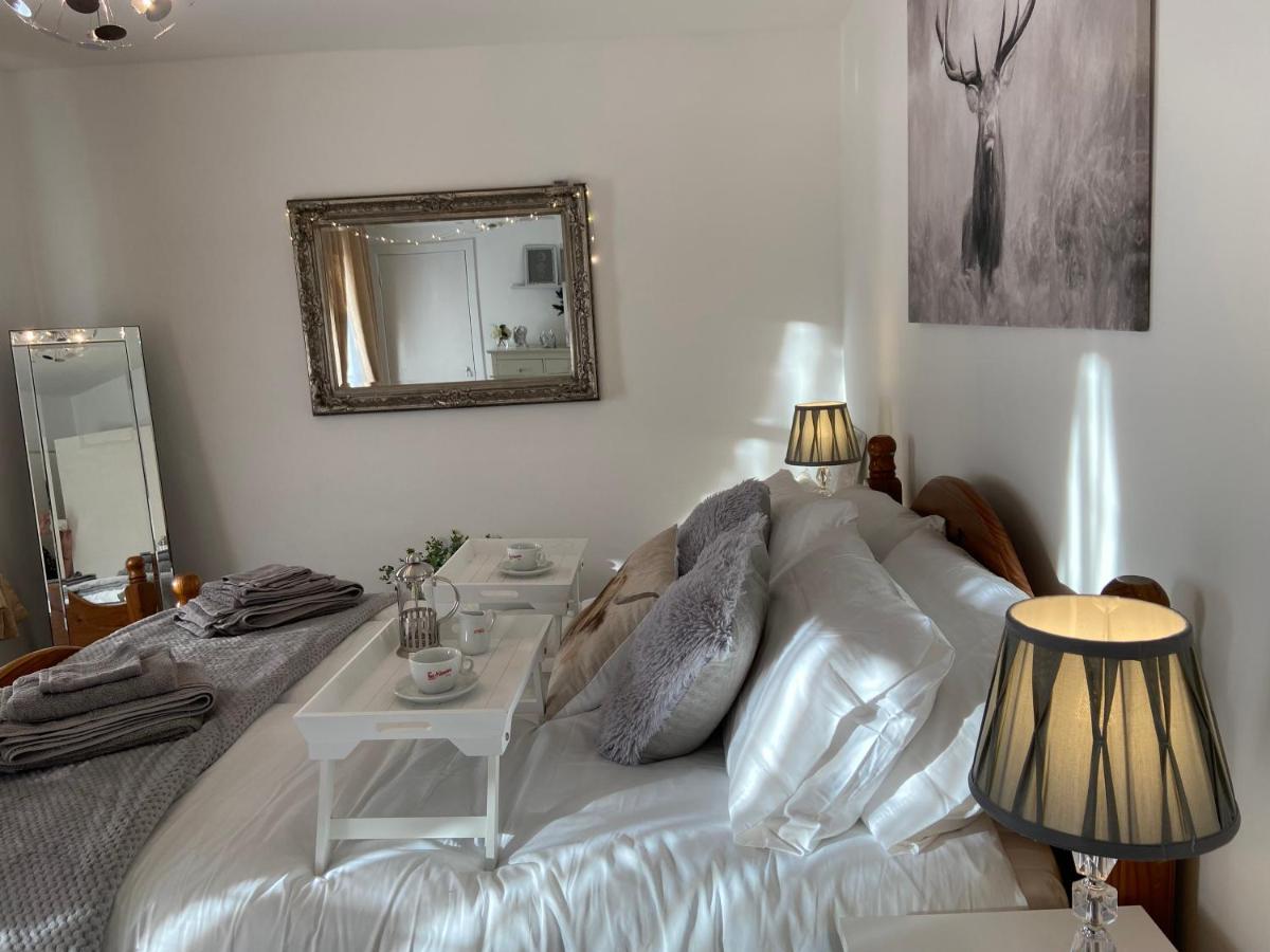 Historic Old Town 2 Bed Ground Floor Apartment Стерлинг Экстерьер фото
