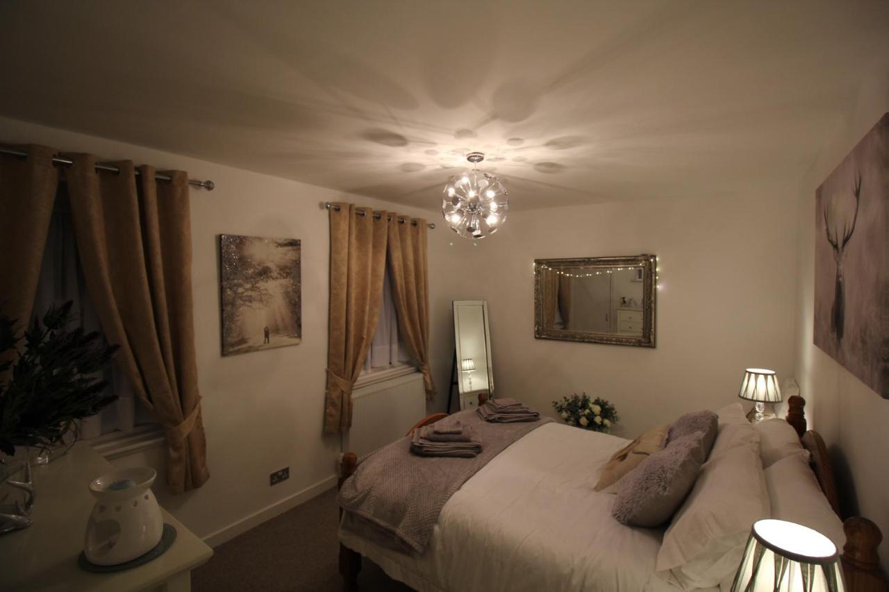 Historic Old Town 2 Bed Ground Floor Apartment Стерлинг Экстерьер фото
